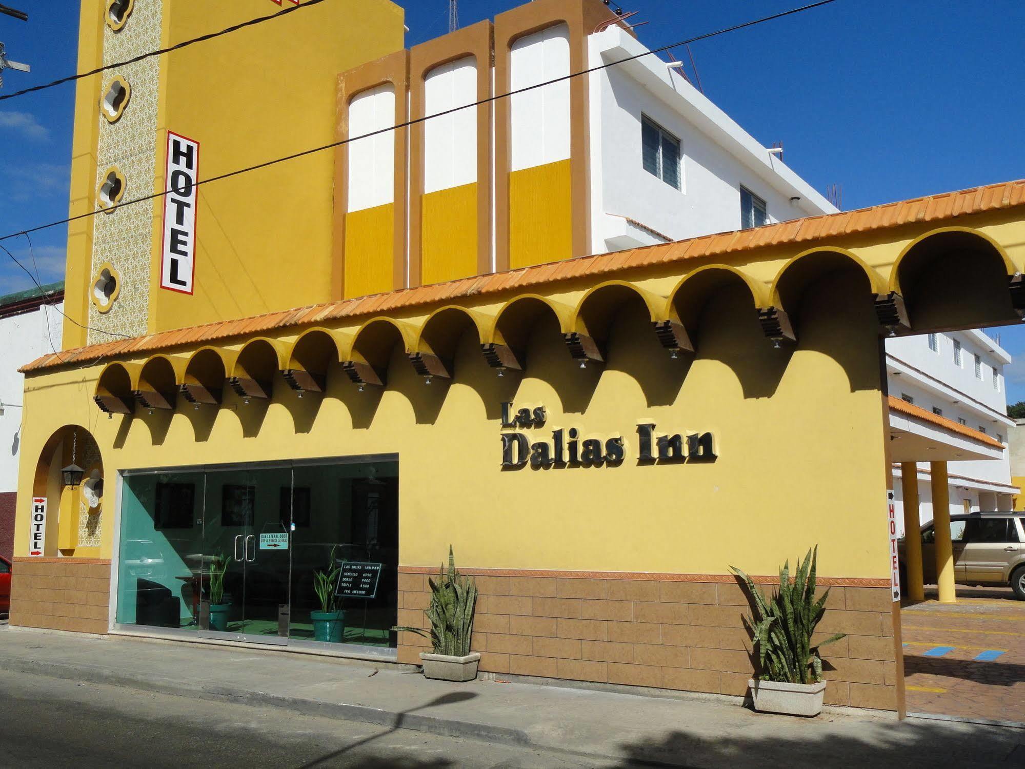 Hotel Las Dalias Inn Merida Exterior photo